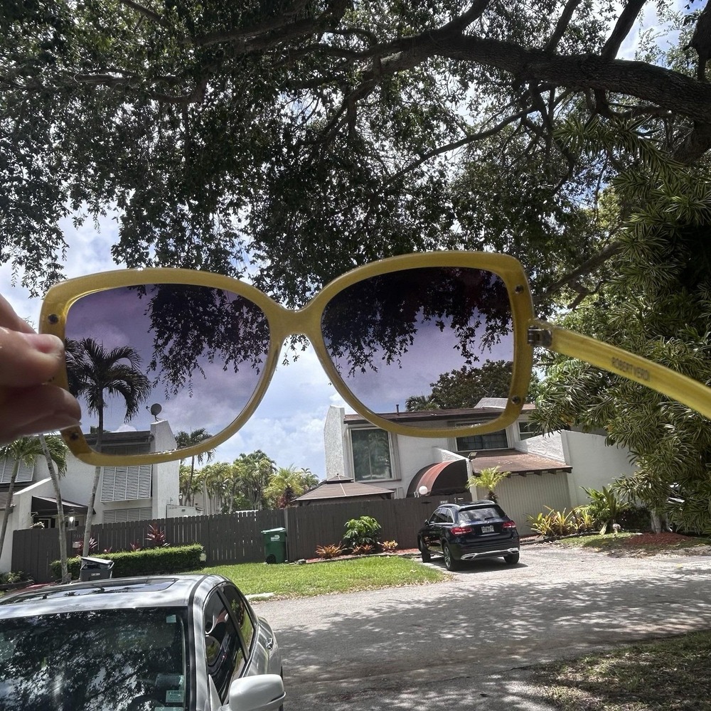 Vintage Robert Verdi Yellow‎ Sunglasses LHV 100 - 38659 Free Sunglasses Bag